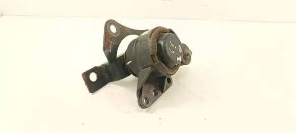 Engine mount bracket