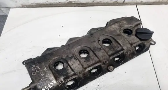 Nissan Primera Rocker cam cover 