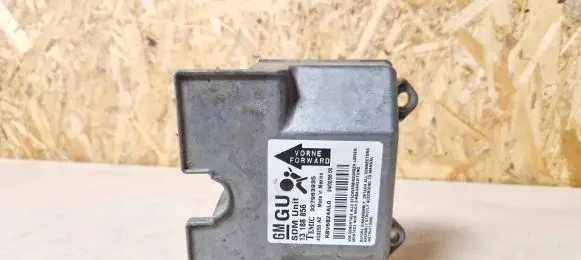 Opel Zafira A Airbag control unit/module 13188856
