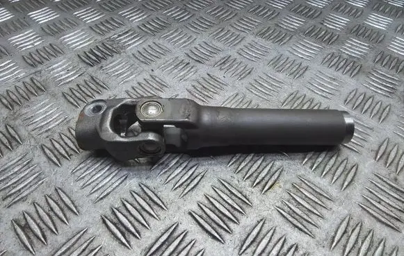 Toyota Avensis T270 Steering column universal joint