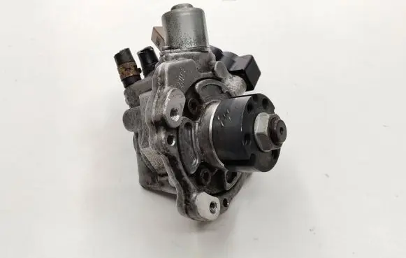 Skoda Roomster (5J) Mechanical fuel pump 03P130755V400 28260092