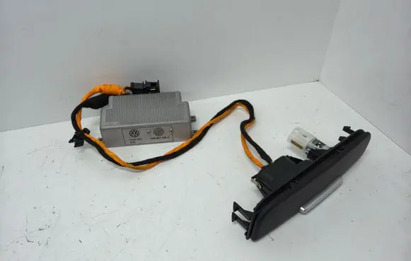 Volkswagen Touareg II Voltage converter inverter 7P6907155C