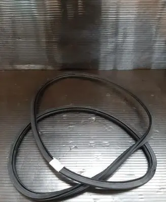 Audi A4 S4 B8 8K Front door rubber seal 8K0831721E