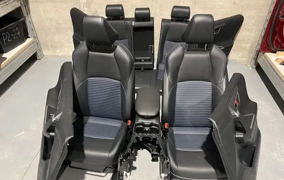 Toyota RAV 4 (XA50) Interior set 