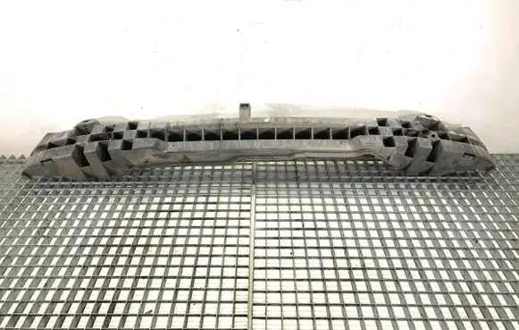 Renault Clio III Rear bumper support beam 