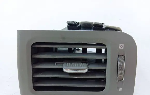 Nissan X-Trail T31 Dashboard side air vent grill/cover trim 68760JG00A