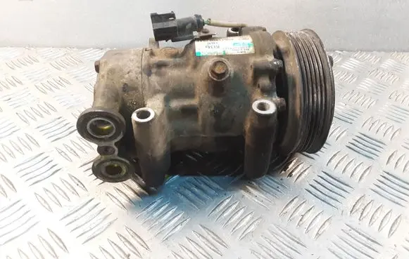 Ford Fiesta Air conditioning (A/C) compressor (pump) 2S6119D629AF