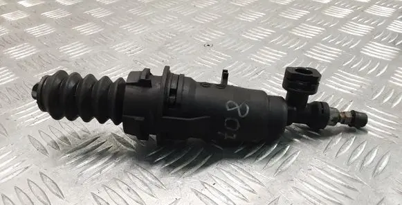 Peugeot 807 Clutch slave cylinder 