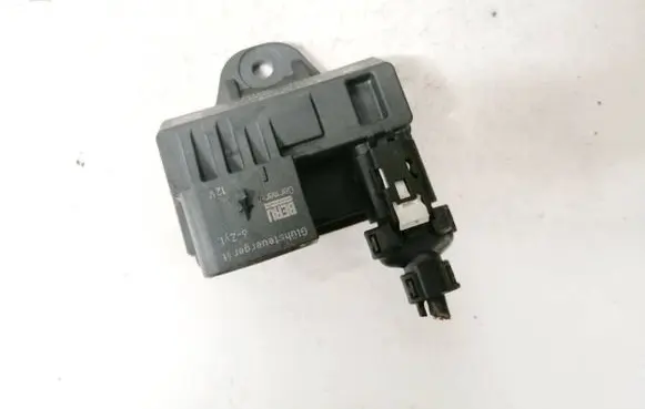 BMW 5 GT F07 Glow plug pre-heat relay 0522140104 851947202