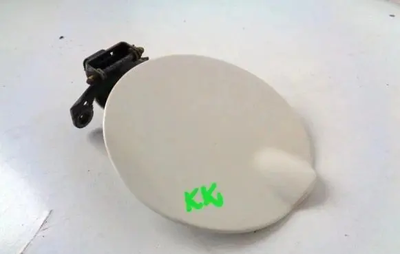 Jeep Liberty Fuel tank cap trim 
