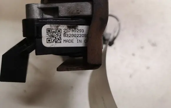 Opel Insignia A Ignition lock 13243373