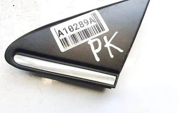Toyota Avensis T250 Other front door trim element 130905td35