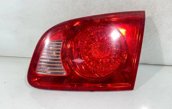 Hyundai Santa Fe Tailgate rear/tail lights 924062B000