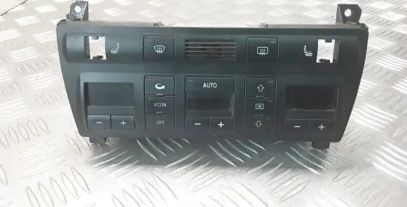 Audi A6 S6 C5 4B Climate control unit 4B0820043AF