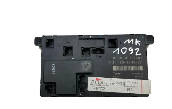 Mercedes-Benz E W211 Door control unit/module 2118208485