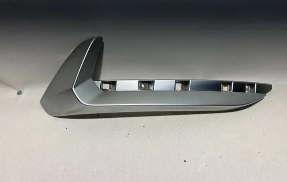 BMW 2 Active Tourer U06 Rear bumper trim bar molding 9478377