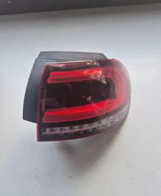 Rear/tail lights