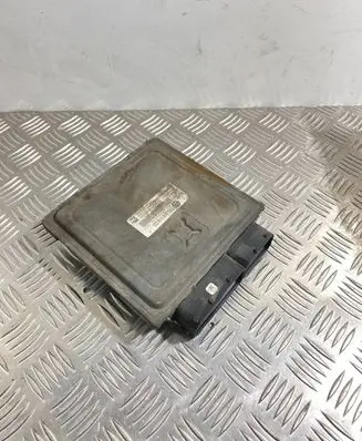 Volkswagen PASSAT B6 Engine control unit/module 03G906018CD