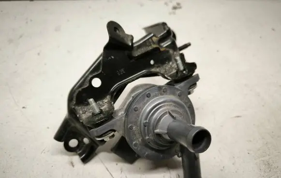 Lexus RX V Electric auxiliary coolant/water pump G904048050