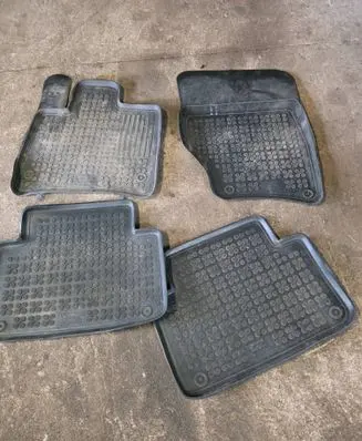 Audi Q7 4L Car floor mat set