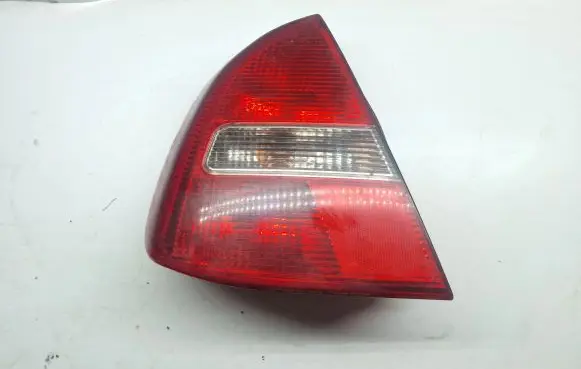 Mitsubishi Carisma Rear/tail lights 151085