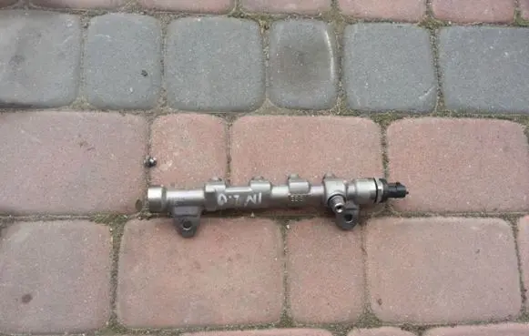 Opel Insignia A Fuel main line pipe 11TYS