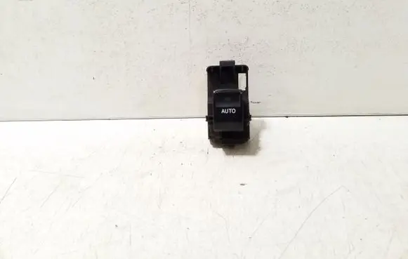 Toyota Prius (XW30) Electric window control switch 192801