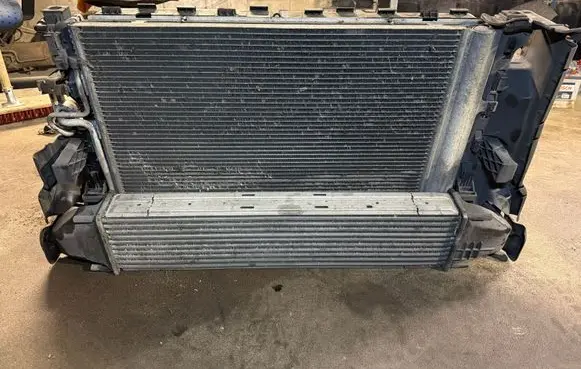 Volvo XC70 Radiator set 30792231