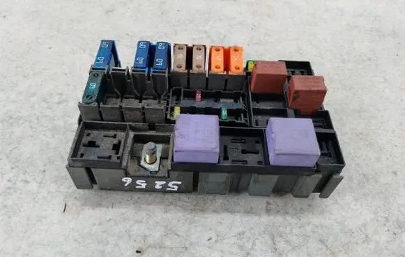 Renault Espace IV Fuse box set 