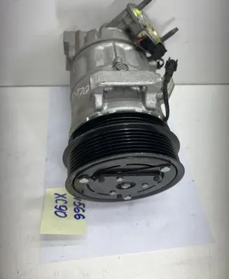 Volvo XC90 Air conditioning (A/C) compressor (pump) 31497908