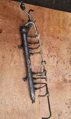 Fuel main line pipe
