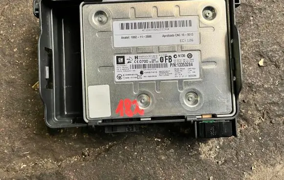 Opel Insignia A Bluetooth control unit module 13353284