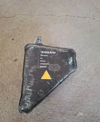 Fender foam support/seal
