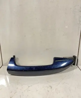 Volkswagen PASSAT B7 Front door exterior handle 3C0837210