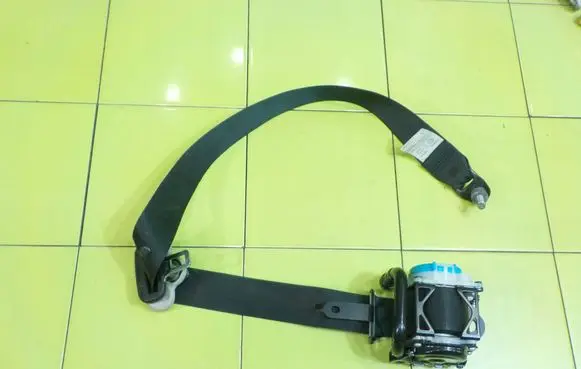 Mazda 6 Front seatbelt PRZOD BEZPIECZENSTWA
