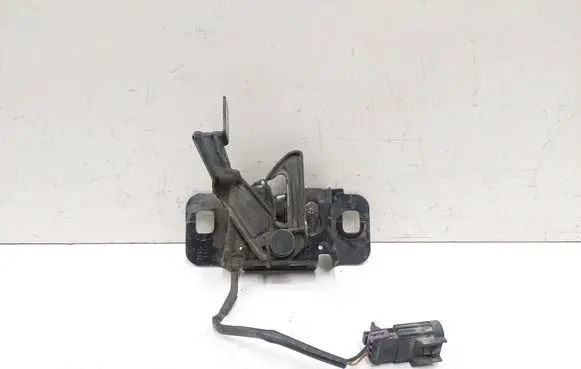 Chevrolet Captiva Engine bonnet/hood lock/catch 