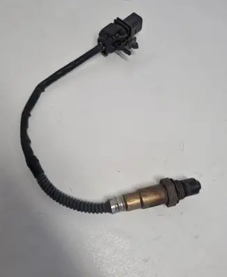 Volvo S60 Lambda probe sensor 1928404687 1104141714