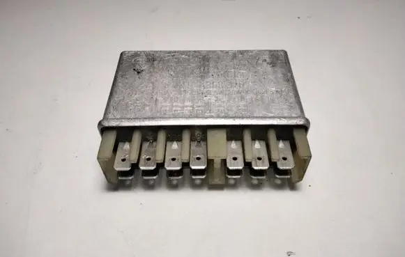 BMW 7 E32 Other relay 61311368326 895084