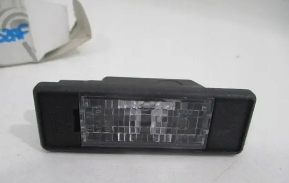 Volkswagen Crafter Number plate light 2E0943021A