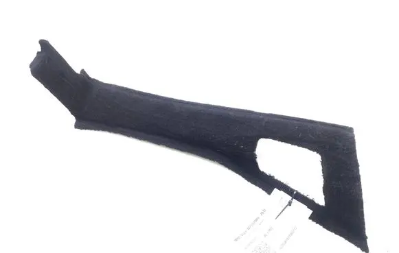 (D)pillar trim (top)
