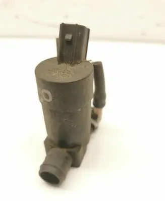 Volvo V50 Windscreen/windshield washer pump 1S7117K624FE