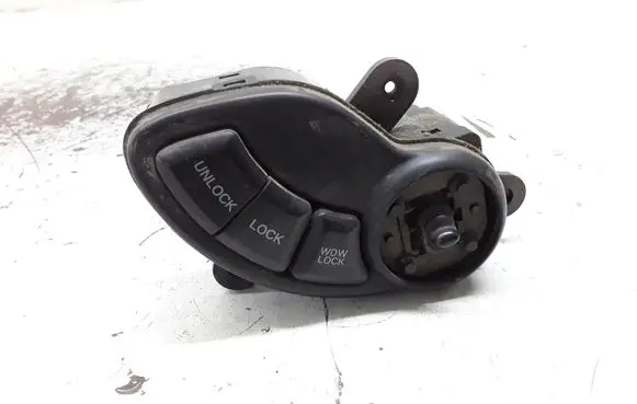 Hyundai Santa Fe Wing mirror switch 9353026000