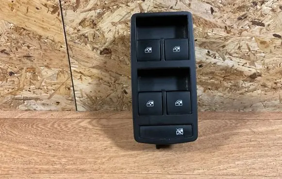 Opel Insignia A Electric window control switch 13222224