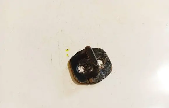 Nissan Qashqai Rear door lock loop/hook striker 