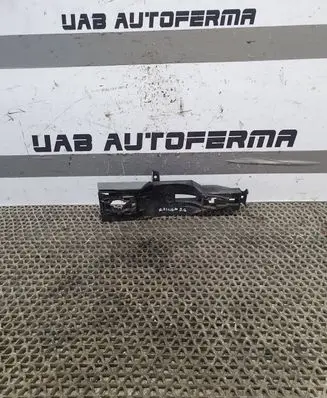 Rear door exterior handle/bracket