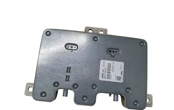 BMW 6 E63 E64 Aerial antenna amplifier 695734801 21367510 28009458