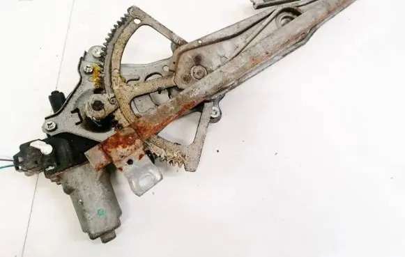 Subaru Legacy Sliding door window regulator with motor
