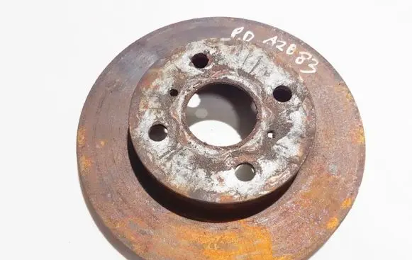 Toyota Yaris Front brake disc ventiliuojamas