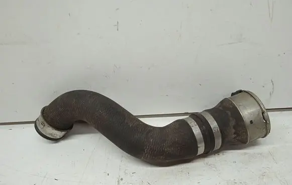 Porsche Panamera (970) Intercooler hose/pipe 97011016472