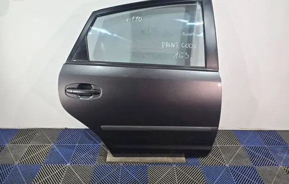 Toyota Prius (XW20) Rear door PAINTCODE1G3